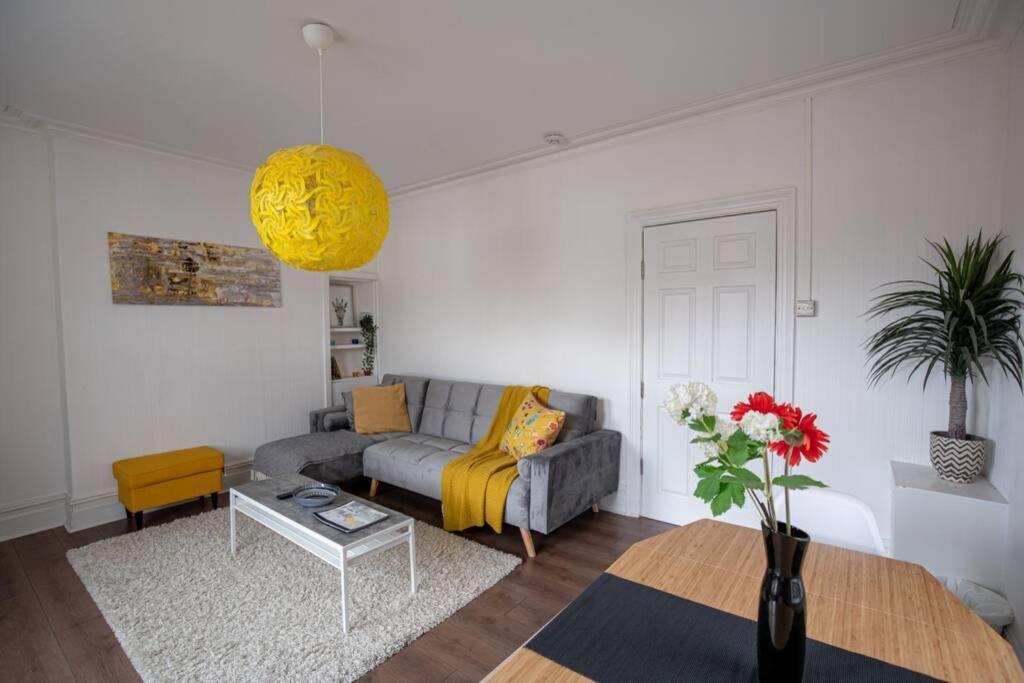 Phenix Central - Huge 3 Bed, Super Equipped Apartment. Cardiff Exteriér fotografie